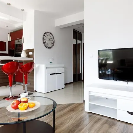 Daire Urban Chic - Great Location - 2 Bedrooms& Legnicka Wroclaw